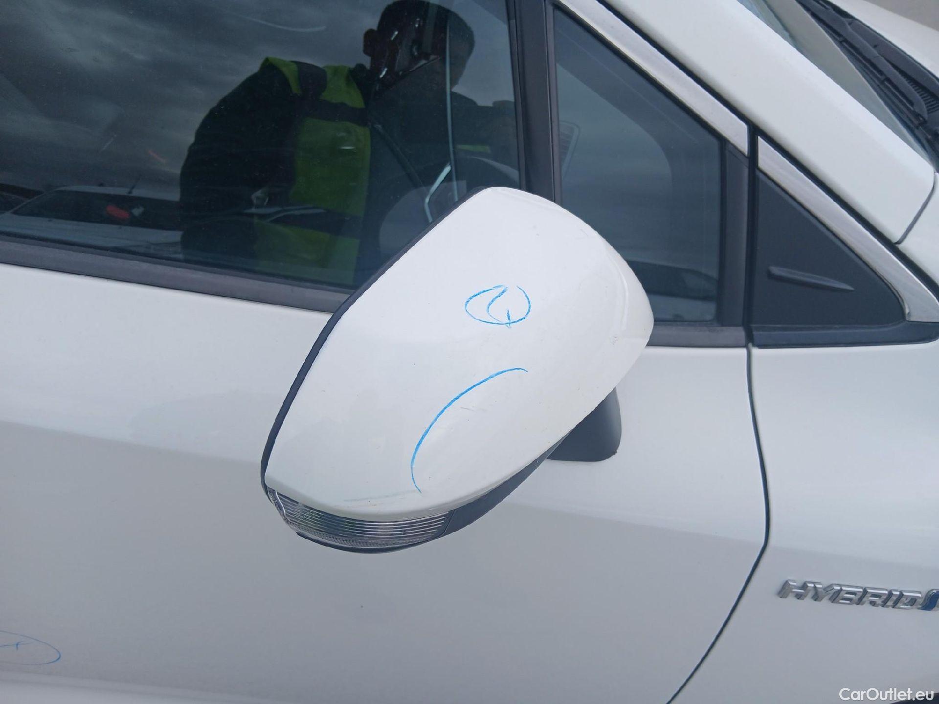  Toyota  Corolla TOYOTA  / 2019 / 5P / familiar 2.0 180H FEEL! E-CVT TOURING SPORT #54