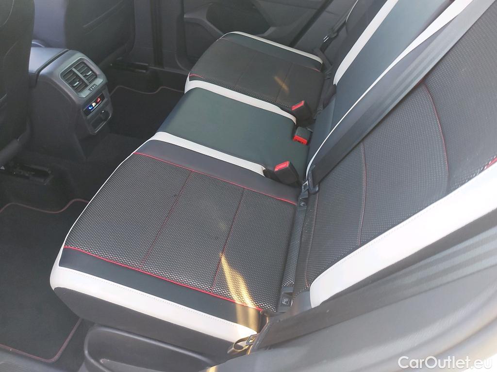  Volkswagen  Tiguan VOLKSWAGEN  / 2020 / 5P / todoterreno Urban Sport 2.0 TDI 110kW (150CV) #1