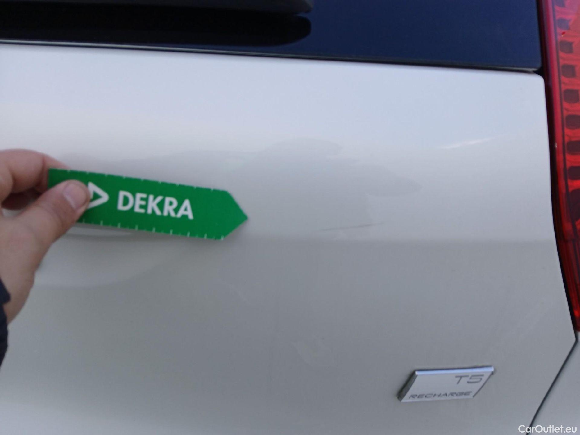  Volvo  XC 40 VOLVO XC40 todoterreno 1.5 T5 Twin Recharge Inscription Ex Auto 260 CV 10 kWh  #30