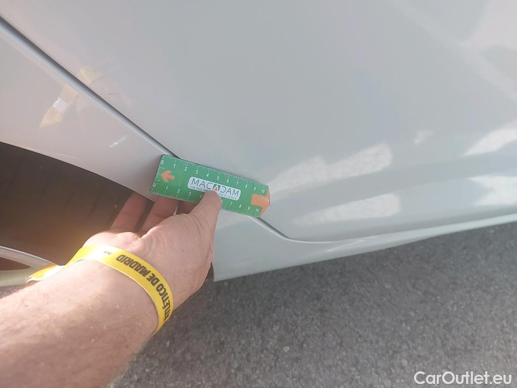  Volkswagen  Golf  VOLKSWAGEN / 2020 / 5P / berlina con portón 2.0 TDI 85kW (115CV) #34