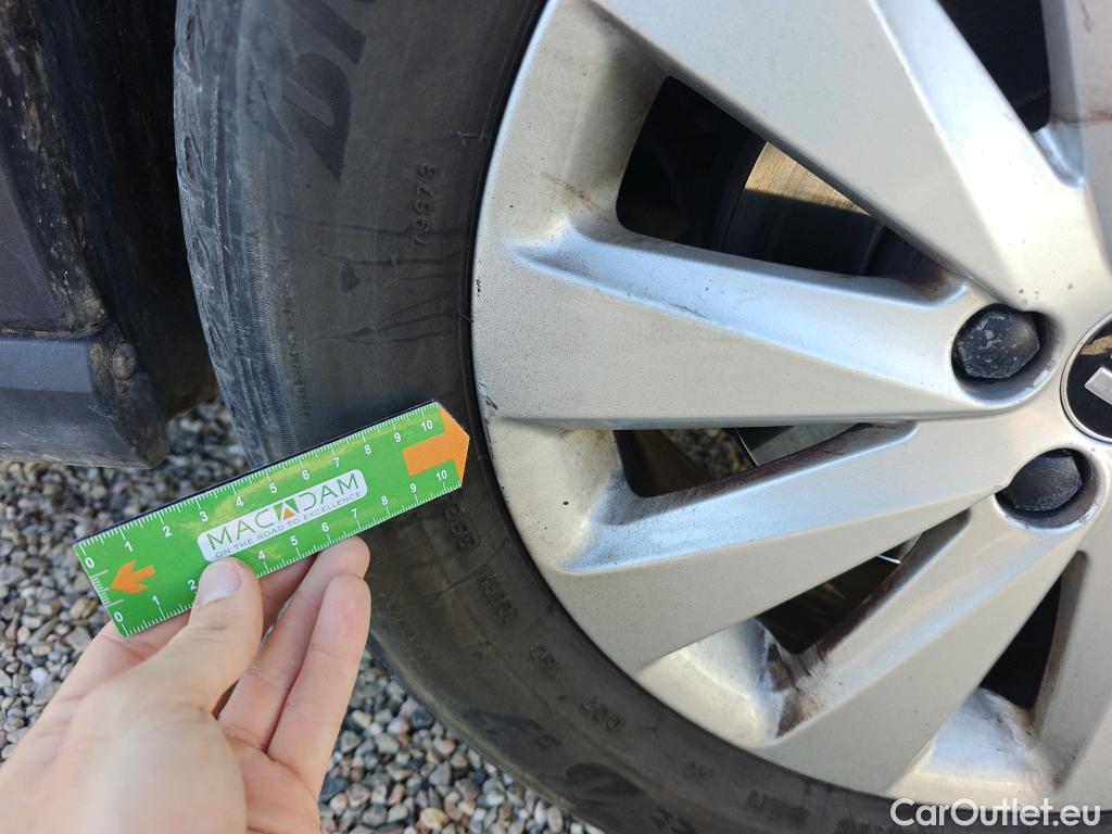  Seat  Arona SEAT  / 2017 / 5P / todoterreno 1.0 TSI 70kW (95CV) Style Edition Eco (CX) #41