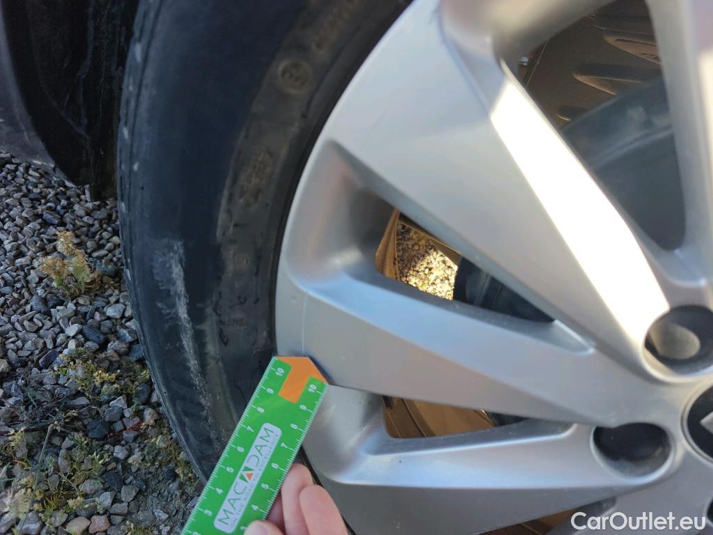  Seat  Arona SEAT  / 2017 / 5P / todoterreno 1.0 TSI 70kW (95CV) Style Edition Eco (CX) #37