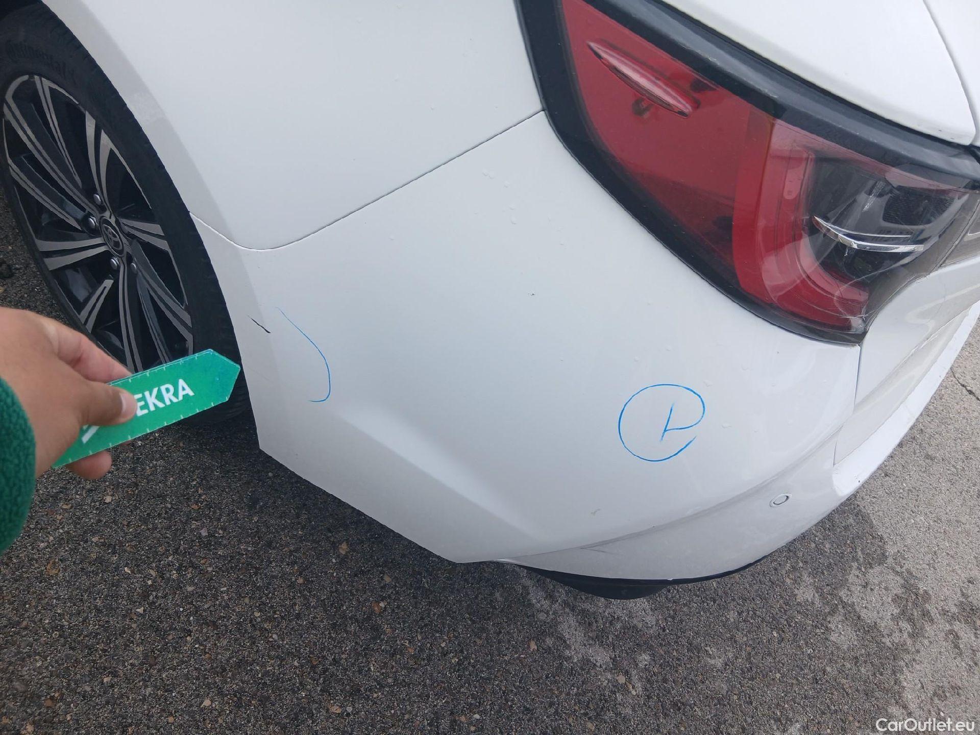  Toyota  Corolla TOYOTA  / 2019 / 5P / familiar 2.0 180H FEEL! E-CVT TOURING SPORT #38