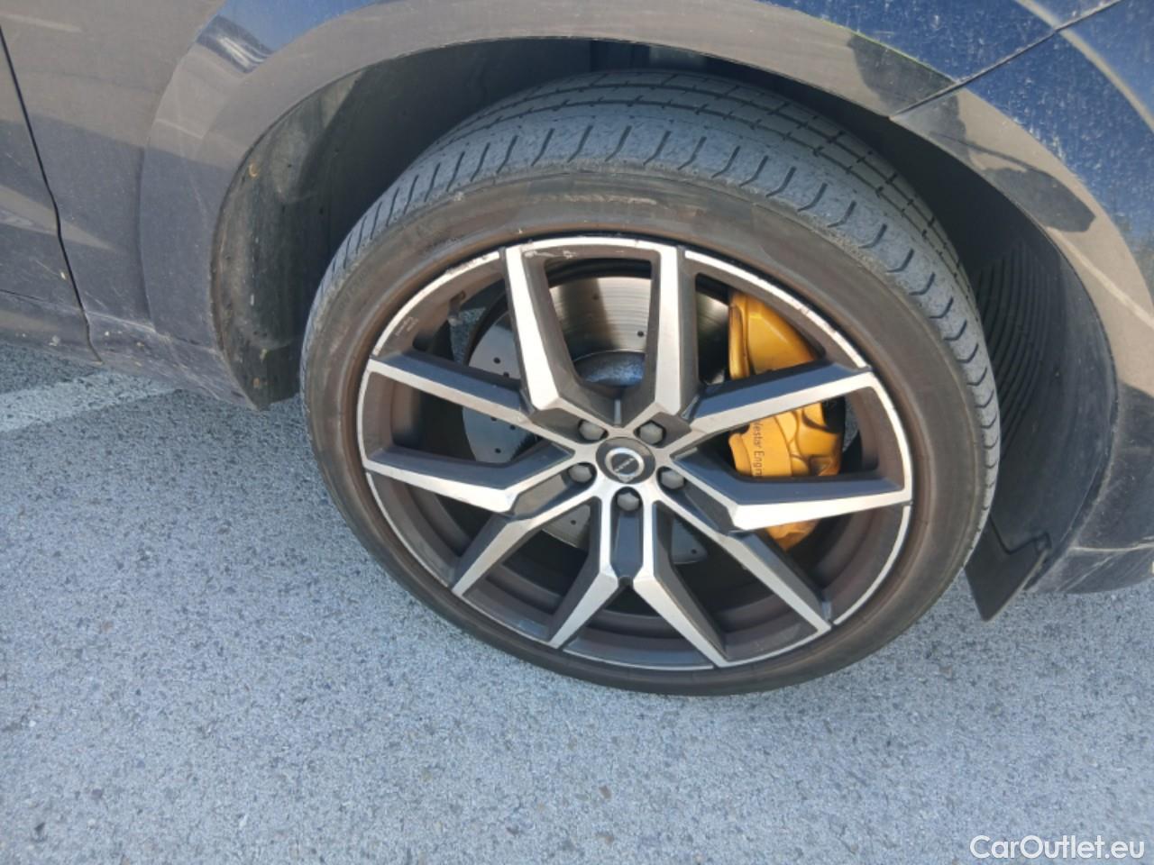  Volvo  XC60 VOLVO  2.0 T8 AWD Recharge Polestar 405 CV #Opcionales 1720€# #4