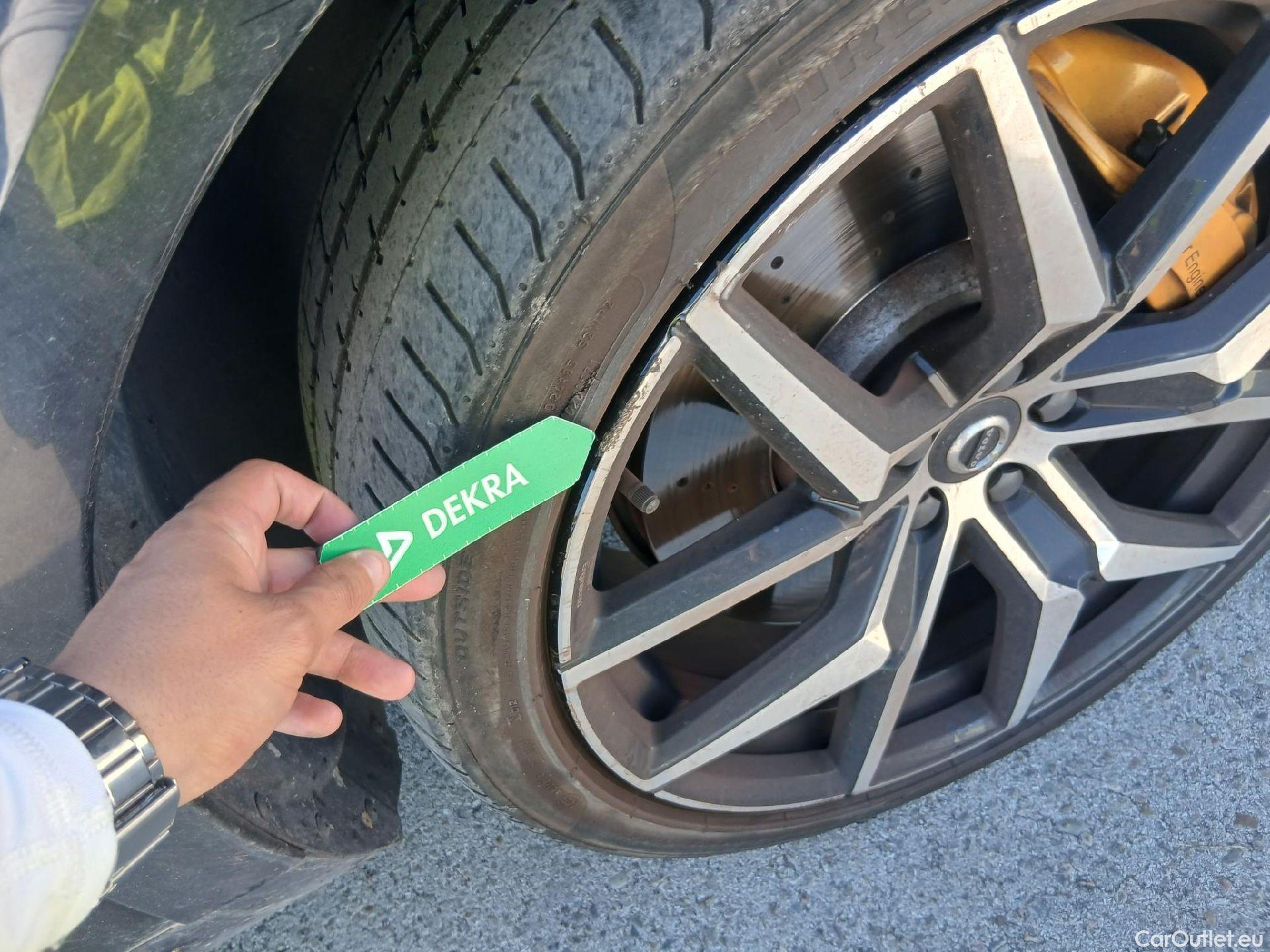  Volvo  XC60 VOLVO  2.0 T8 AWD Recharge Polestar 405 CV #Opcionales 1720€# #20