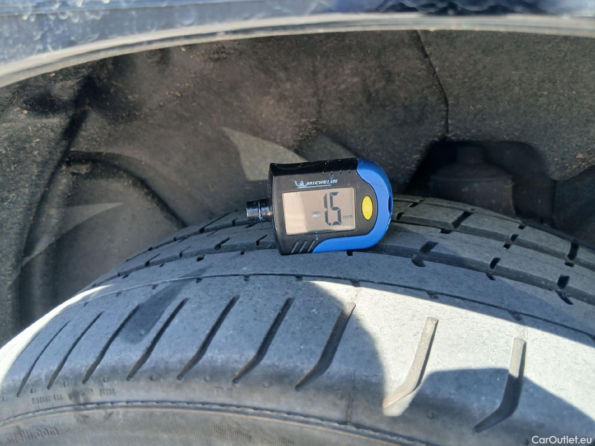  Volvo  XC60 VOLVO  2.0 T8 AWD Recharge Polestar 405 CV #Opcionales 1720€# #7