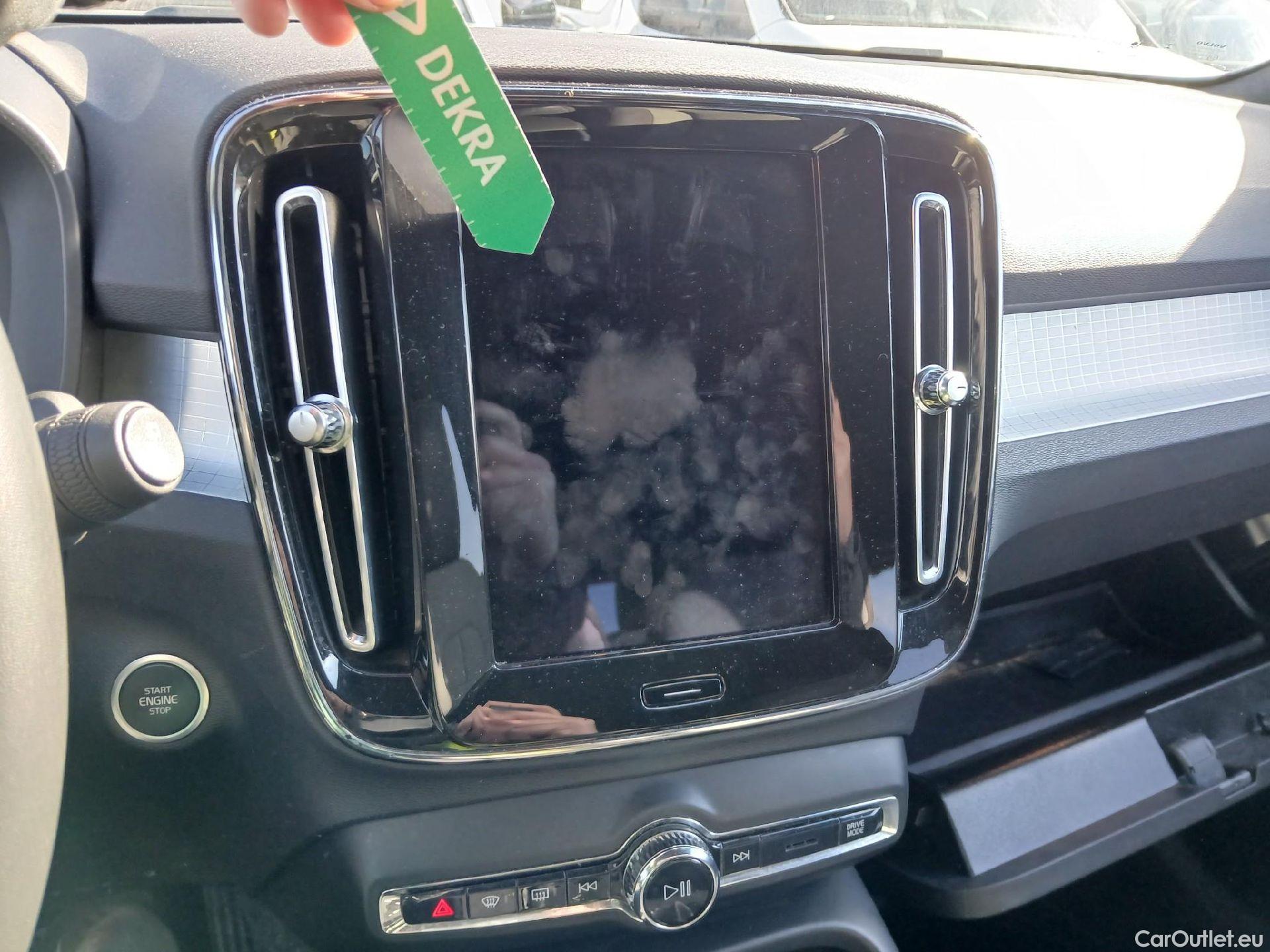  Volvo  XC 40 VOLVO XC40 todoterreno 1.5 T5 Twin Recharge Inscription Ex Auto 260 CV 10 kWh  #42