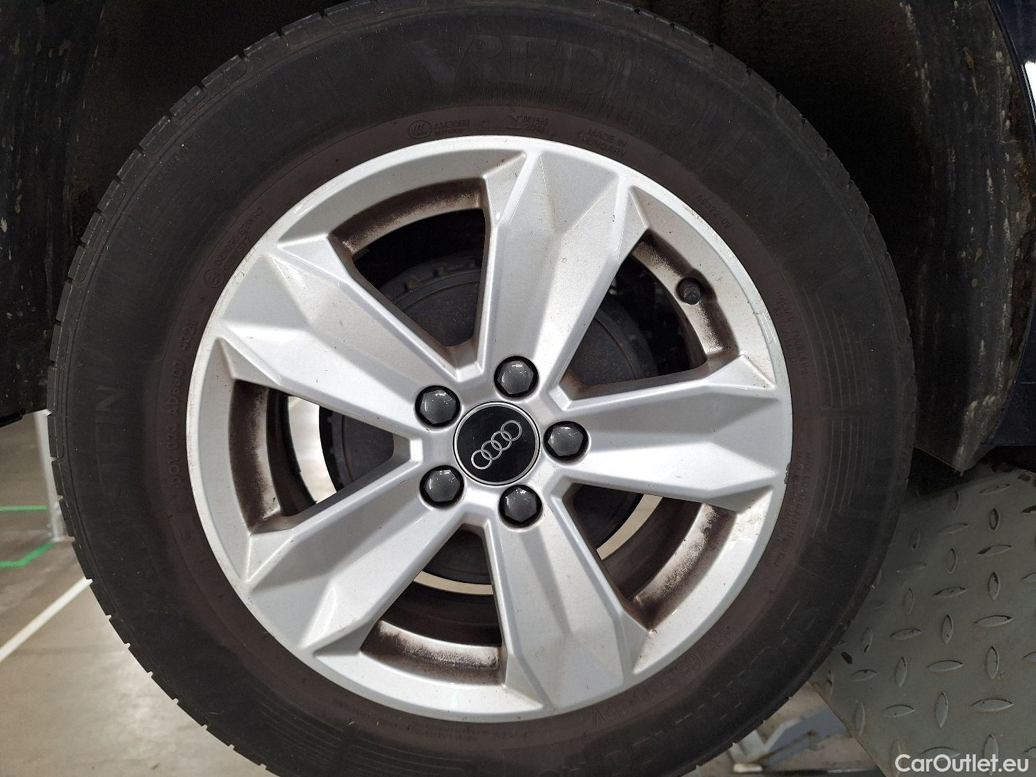  Audi  A1 Sportback Audi, A1 SB '18, Audi  1.0 25 TFSI 70kW S tronic Busine #7