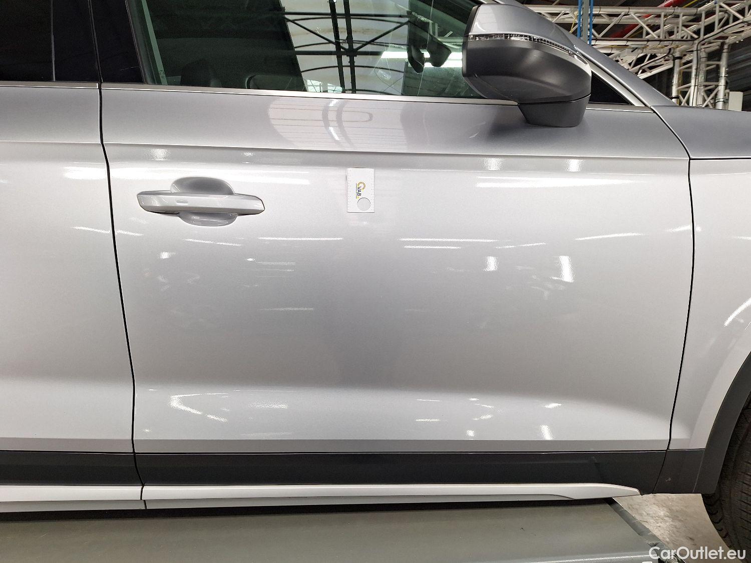  Audi  Q5 Audi  SPORTBACK Bus.Ed.Adv. 35 TDI S tronic 5d #3