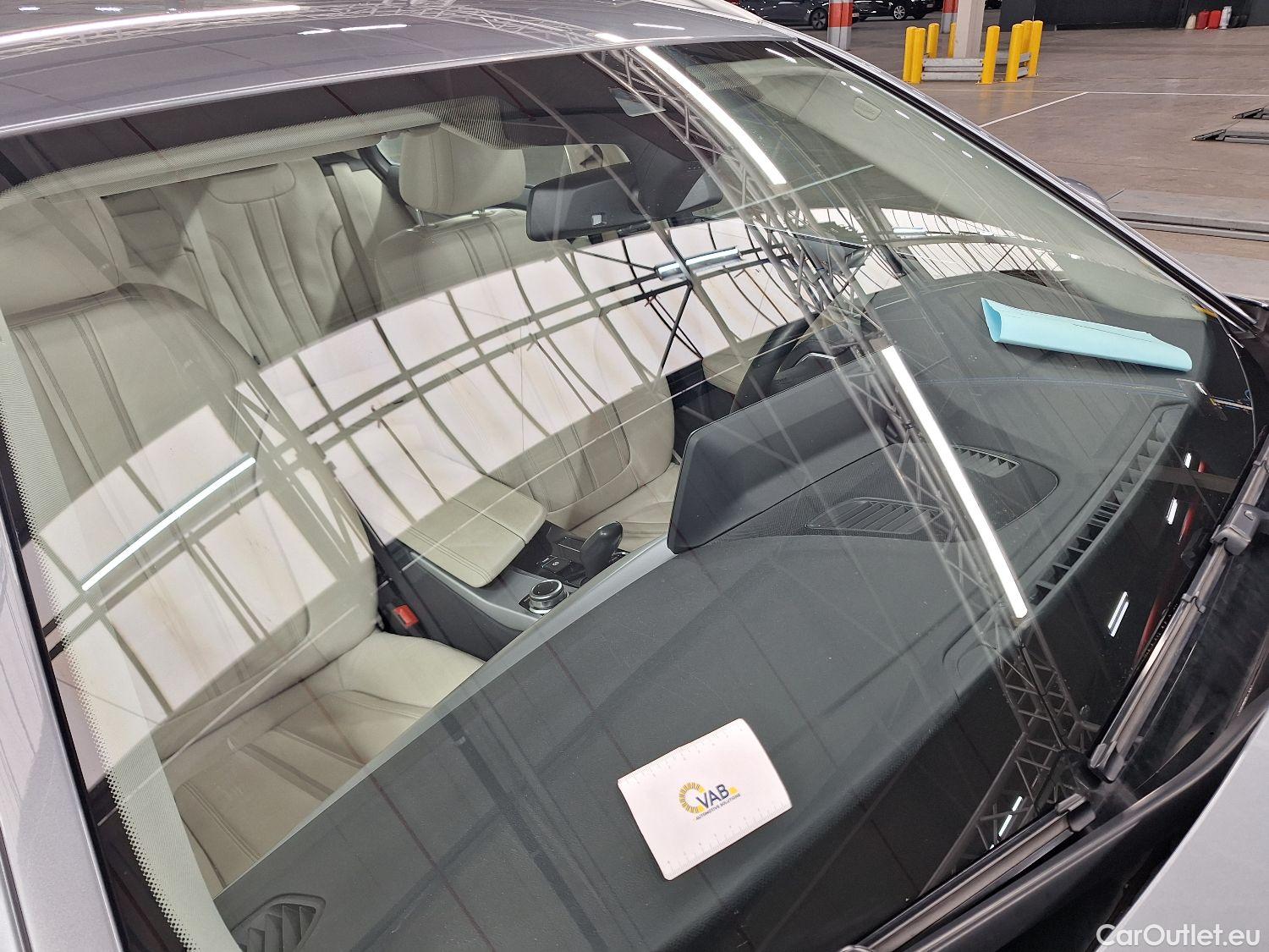  Bmw  Serie 5 BMW, 5-ser To FL'20 PHEV, BMW 5 Reeks Touring 520e 150kW 5d #44