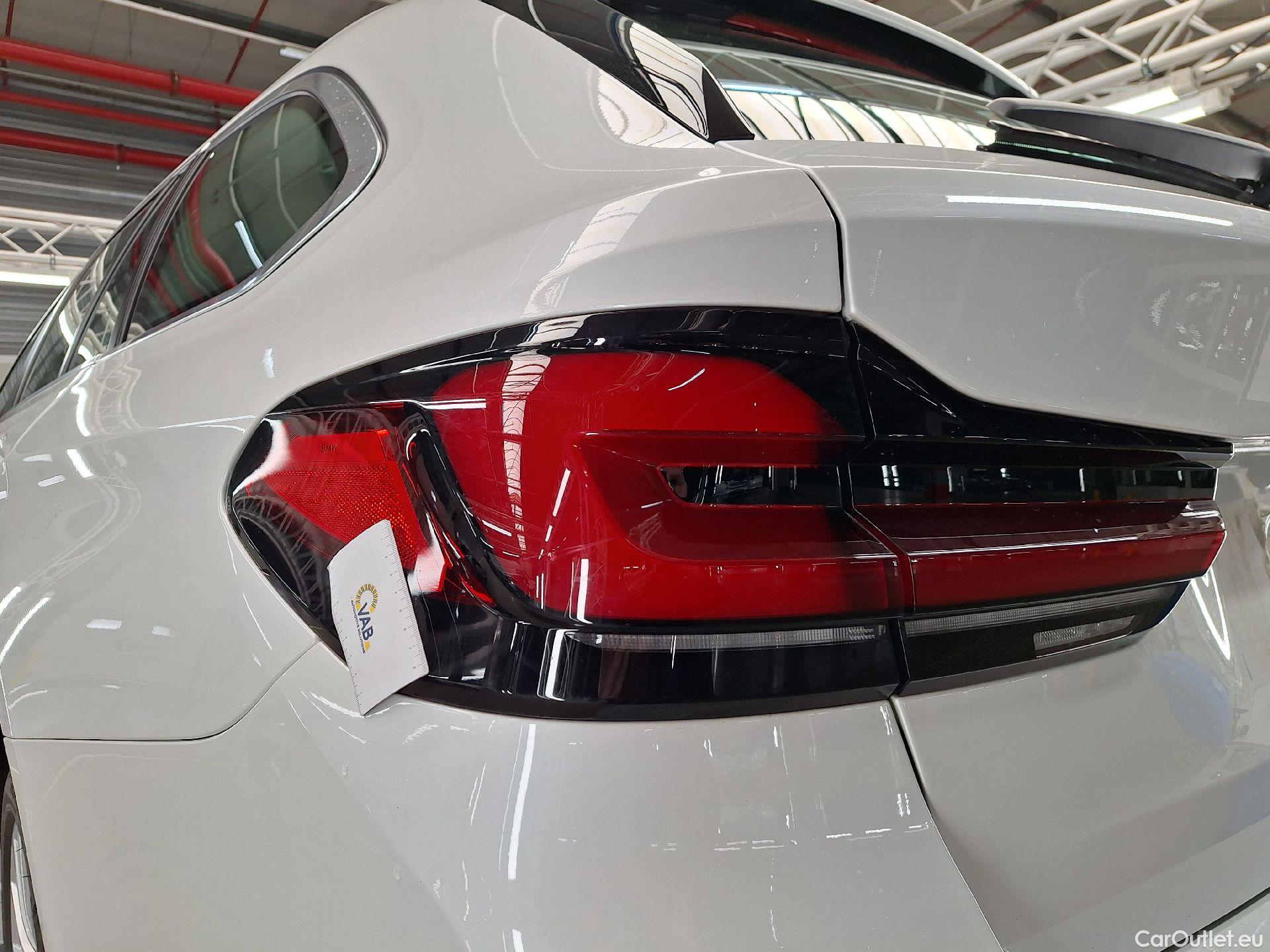  Bmw  Serie 5 BMW, 5-ser To FL'20 PHEV, BMW 5 Reeks Touring 530e Auto 5d #16