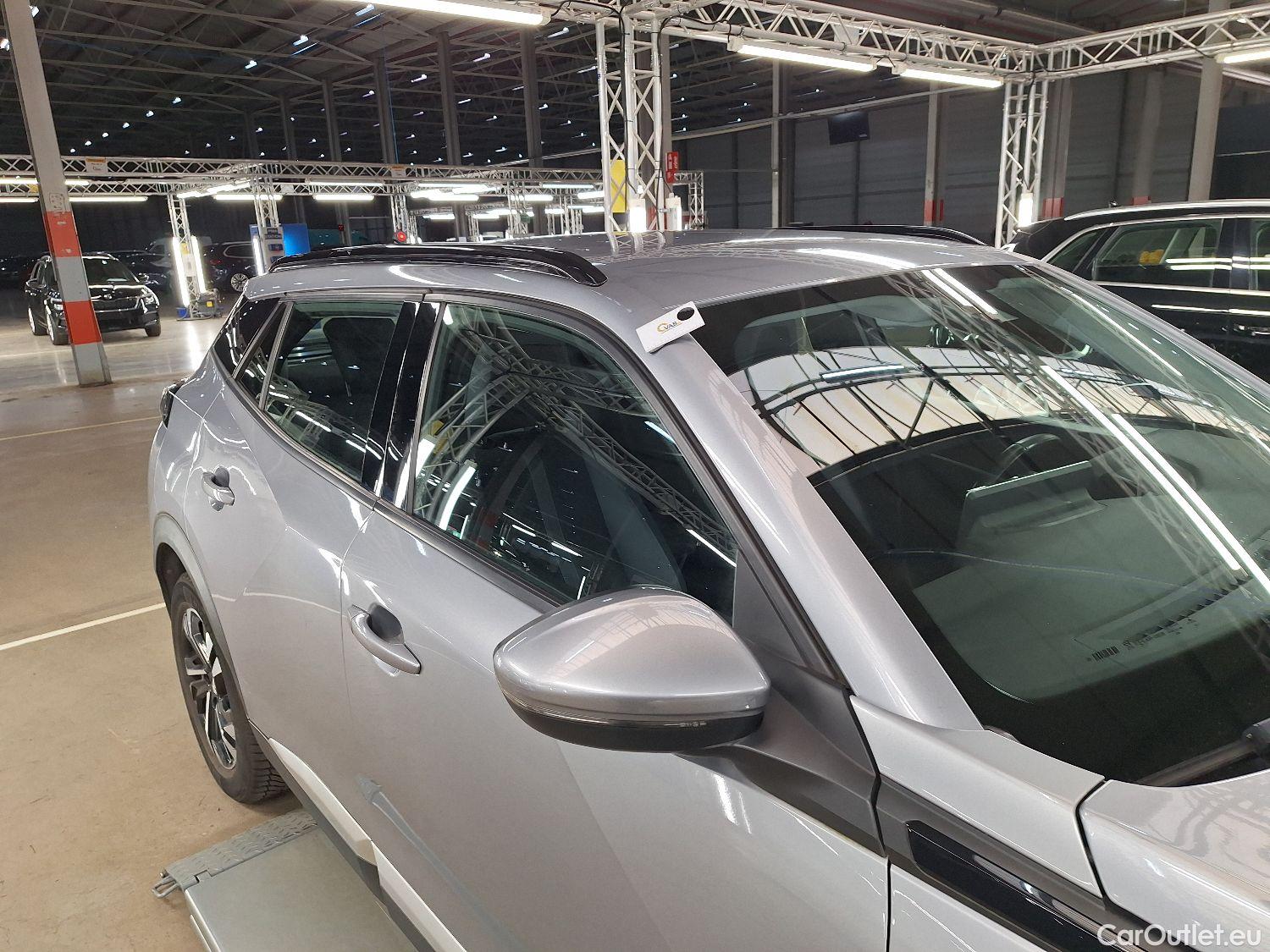  Peugeot  2008 Peugeot,  '19, Peugeot  1.5 BlueHDi 96kW S&S EAT8 Allure 5d #1