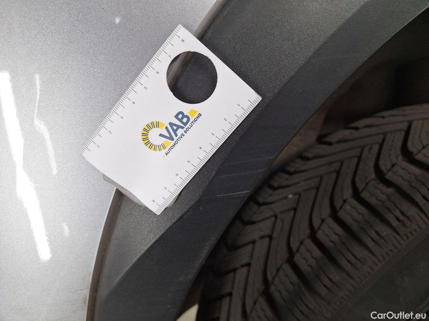  Peugeot  2008 Peugeot,  '19, Peugeot  1.5 BlueHDi 96kW S&S EAT8 Allure 5d #29