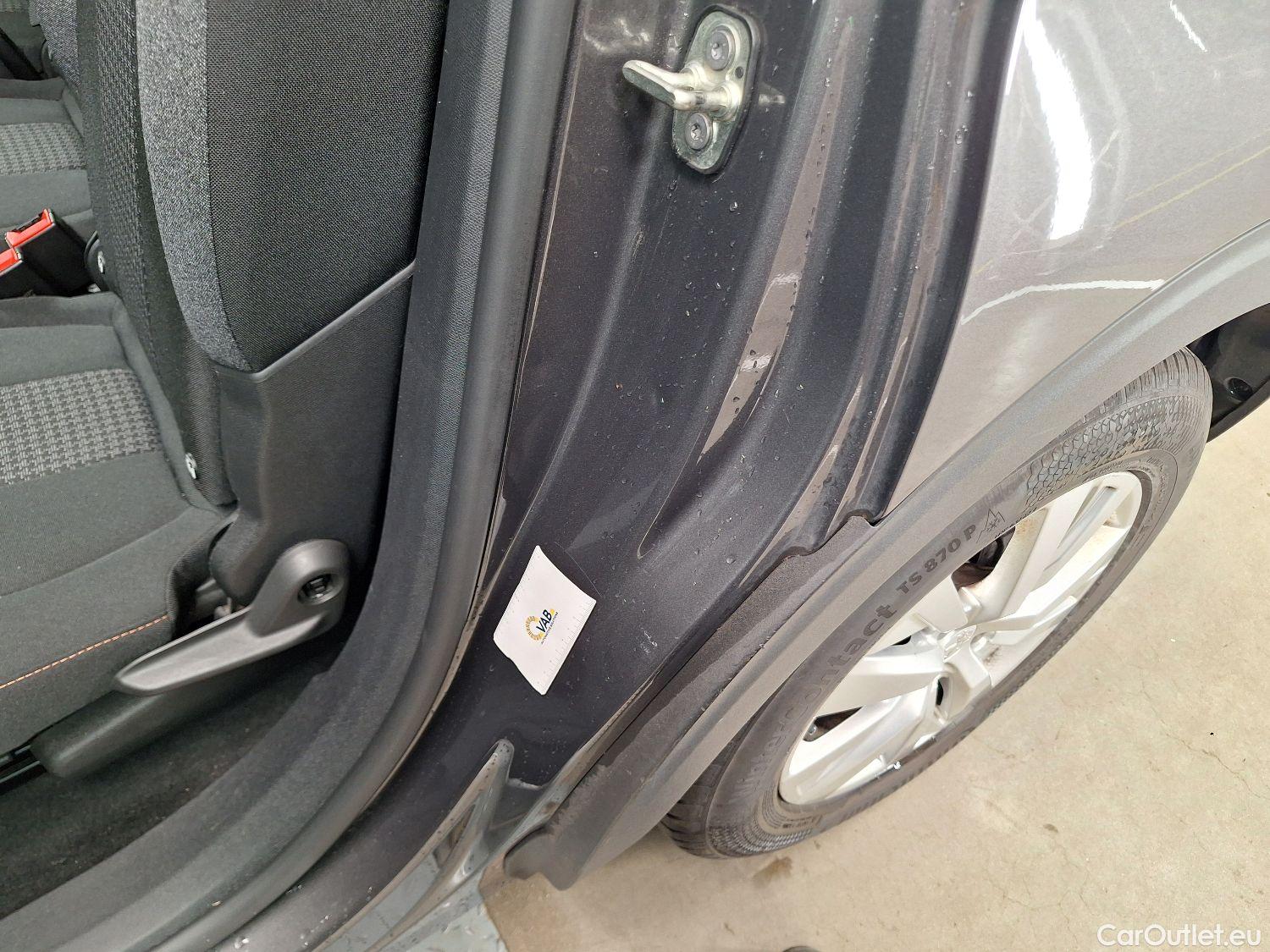  Peugeot  5008 Peugeot,  FL'20, Peugeot  1.5 BlueHDi 96kW S&S Active Pack 5d #14