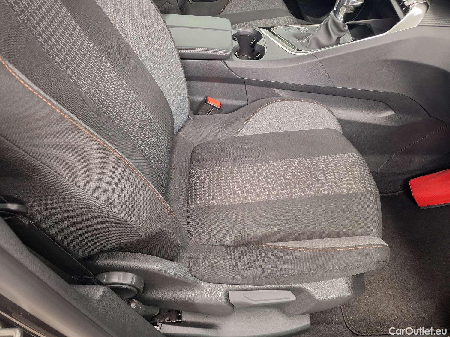  Peugeot  5008 Peugeot,  FL'20, Peugeot  1.5 BlueHDi 96kW S&S Active Pack 5d #48