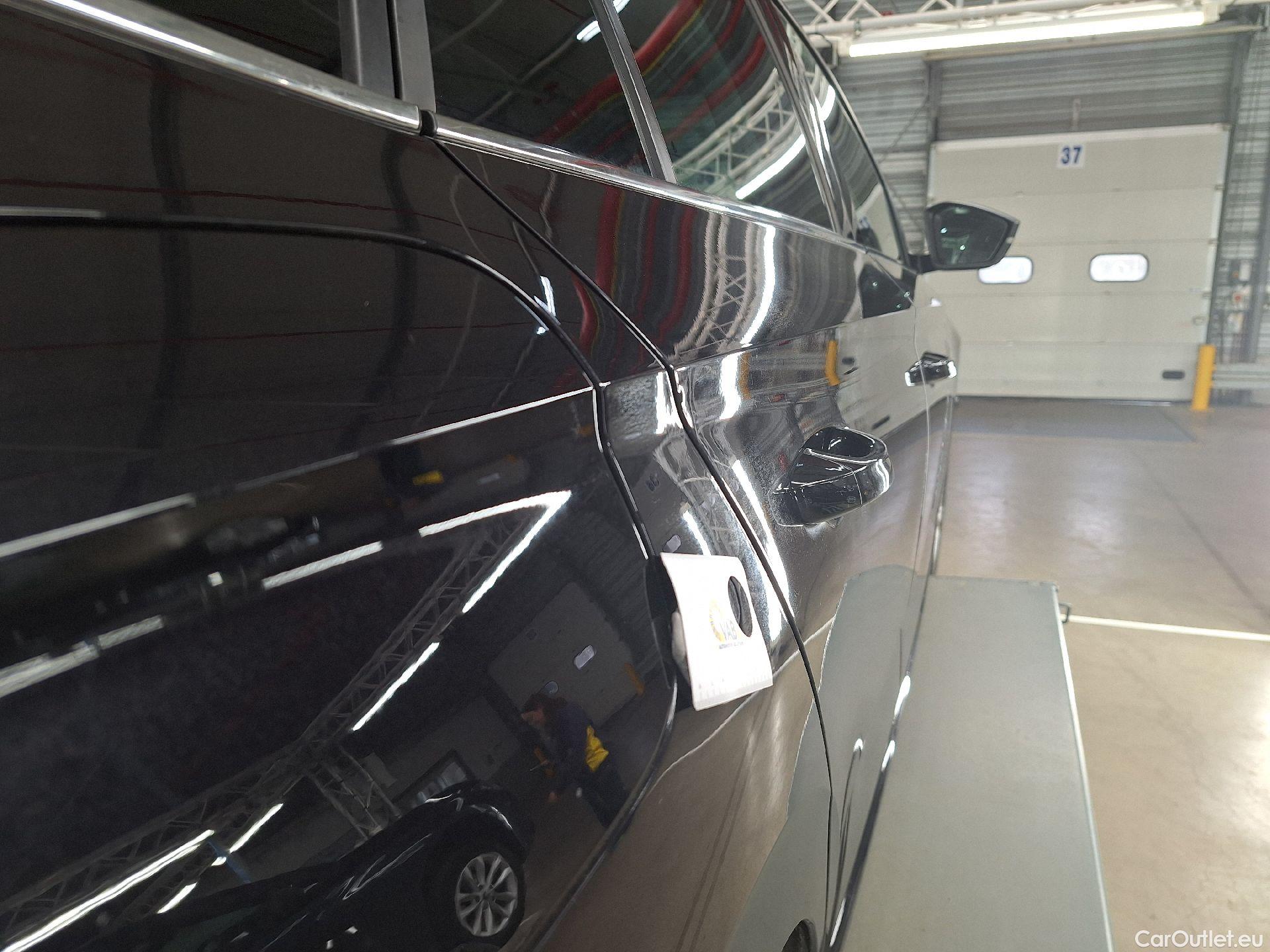  Skoda  Scala Skoda,  '19, Skoda  1.0 TSI 81kW Clever 5d #25