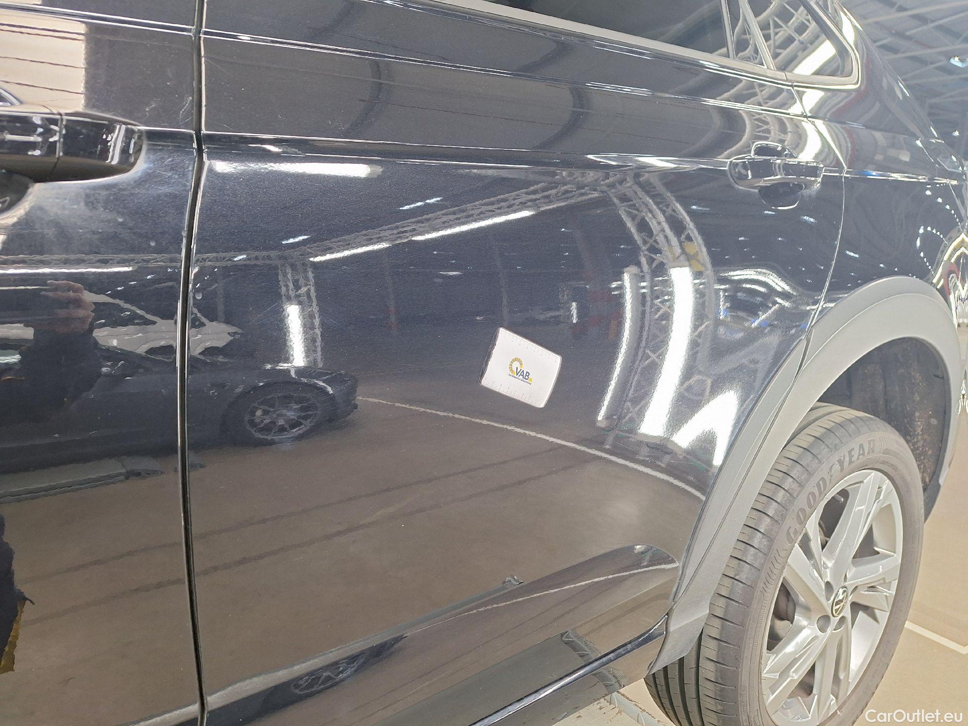  Volkswagen  Taigo VW,  '21, Volkswagen  1.0 TSI 81KW DSG R-Line Business  #3