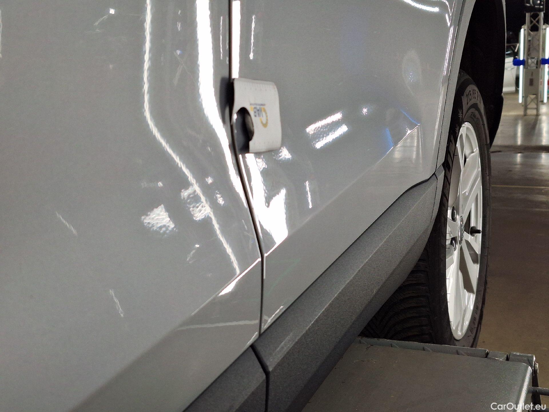  Audi  Q3 Audi,  '18, Audi  35 TDI S Tronic Business Edition 5d #6