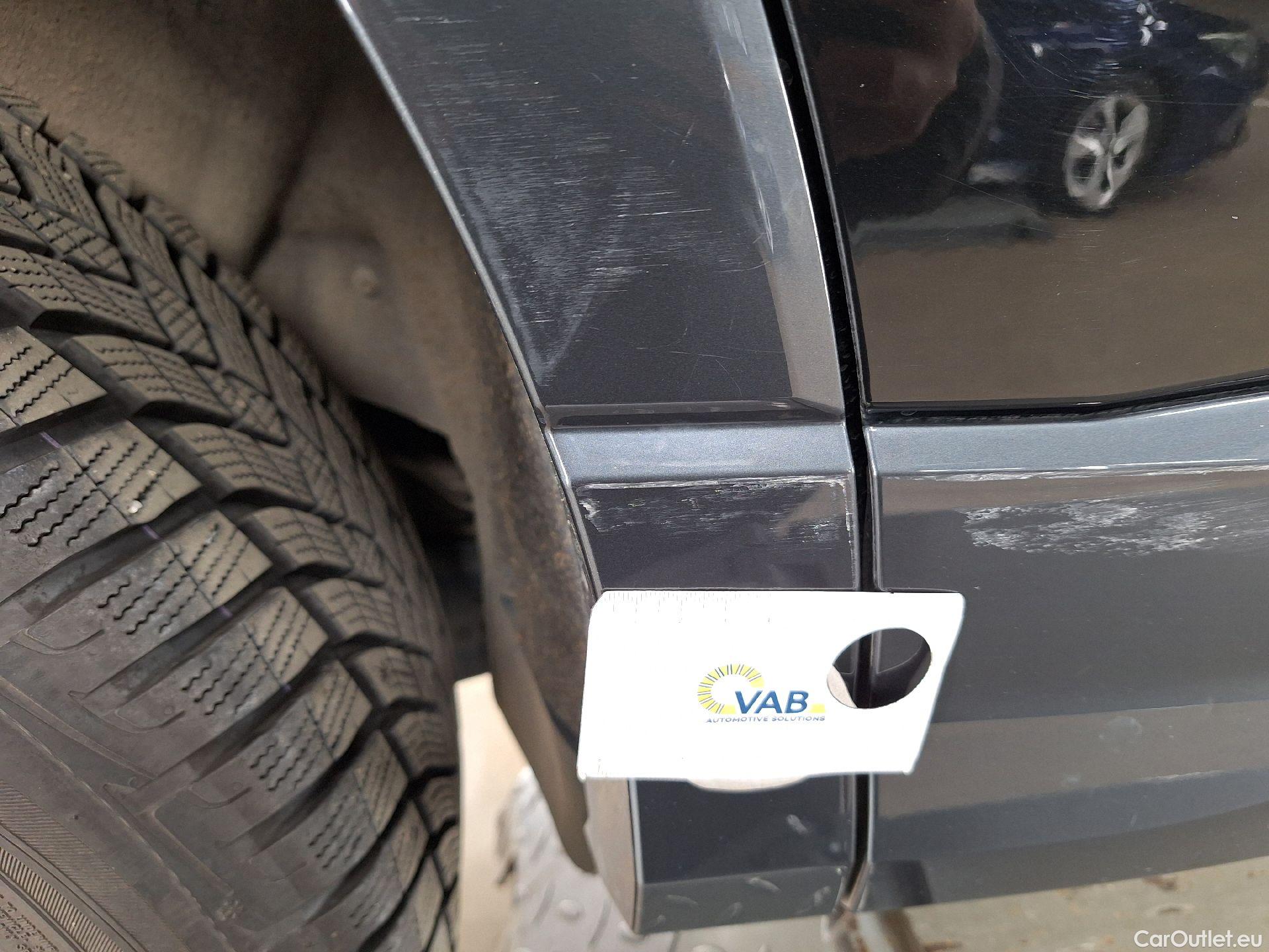  Audi  Q3 Audi,  SB '19 PHEV, Audi  Sportback 45 TFSI e S tronic S Line 5d #15