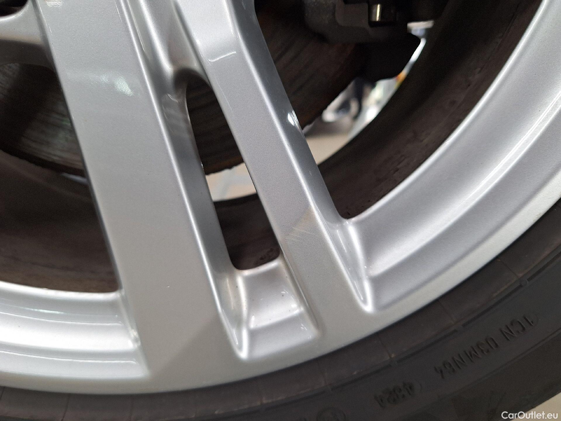  Audi  Q3 Audi,  '18, Audi  35 TDI S Tronic Business Edition 5d #22