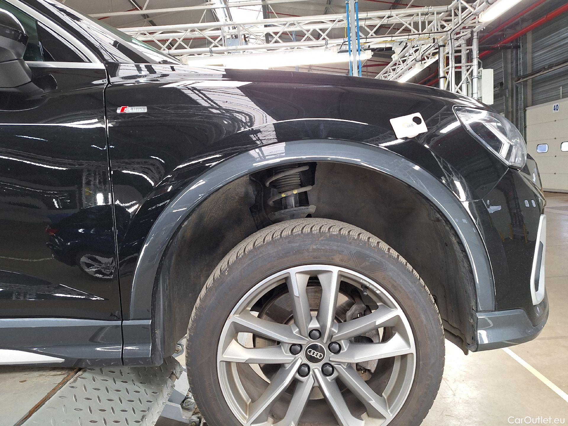  Audi  Q3 Audi,  SB '19 PHEV, Audi  Sportback 45 TFSI e S tronic S Line 5d #18