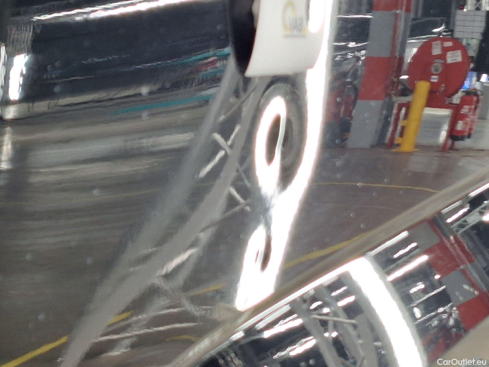  Audi  Q3 Audi,  SB '19, Audi  Sportback 35 TDI S tronic S Line Business  #17