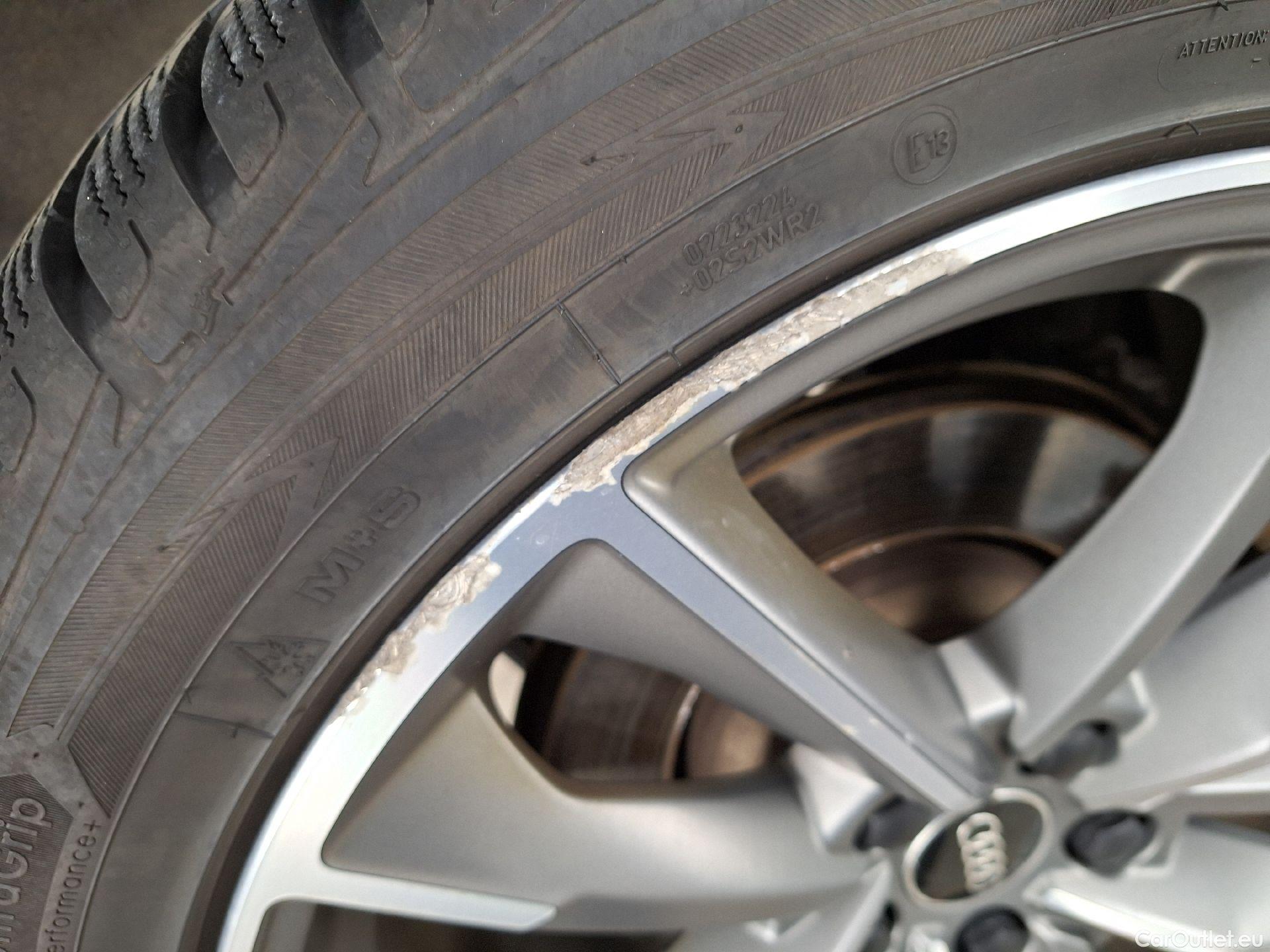  Audi  Q3 Audi,  SB '19 PHEV, Audi  Sportback 45 TFSI e S tronic S Line 5d #11