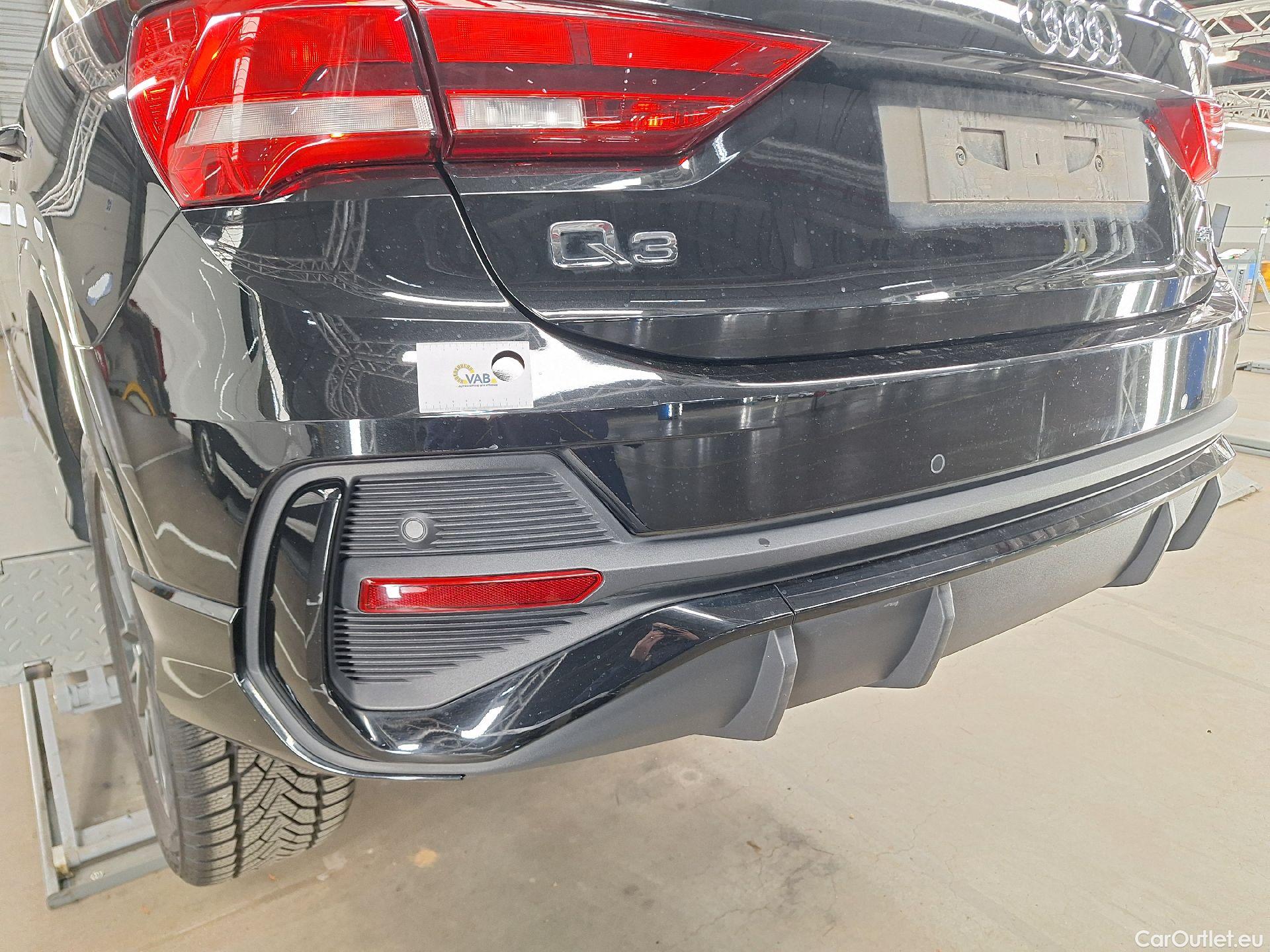  Audi  Q3 Audi,  SB '19, Audi  Sportback 35 TDI S tronic S Line Business  #23