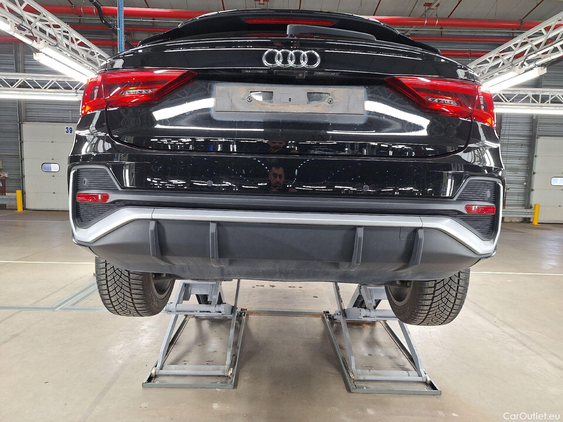  Audi  Q3 Audi,  SB '19 PHEV, Audi  Sportback 45 TFSI e S tronic S Line 5d #5