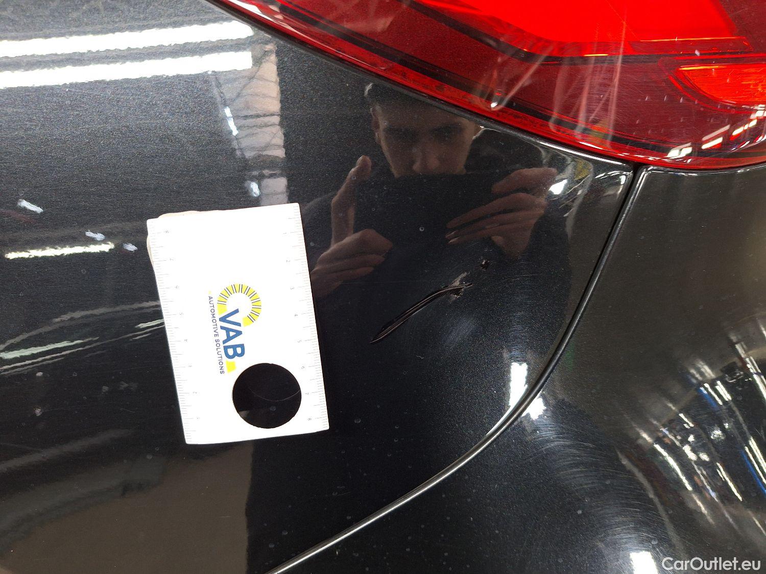  Bmw  Serie 1 BMW, 1-serie '19, BMW 1 Reeks Hatch 116iA (80 kW) 5d #40