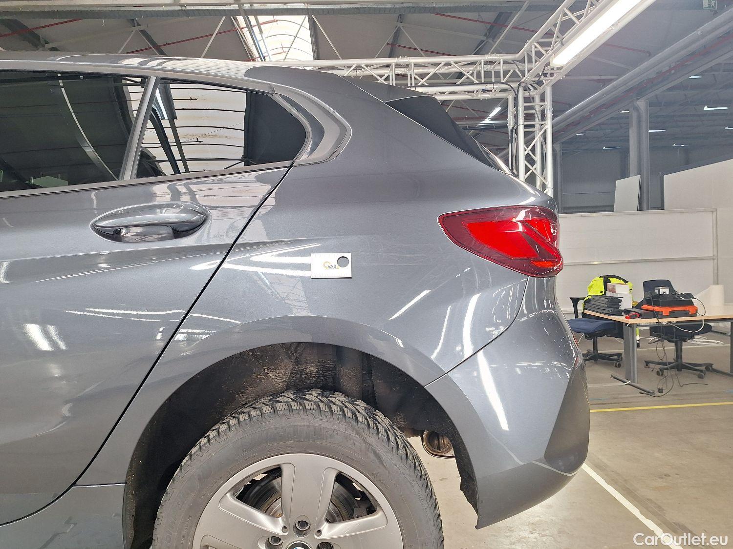  Bmw  Serie 1 BMW, 1-serie '19, BMW 1 Reeks Hatch 118d (110 kW) 5d #54