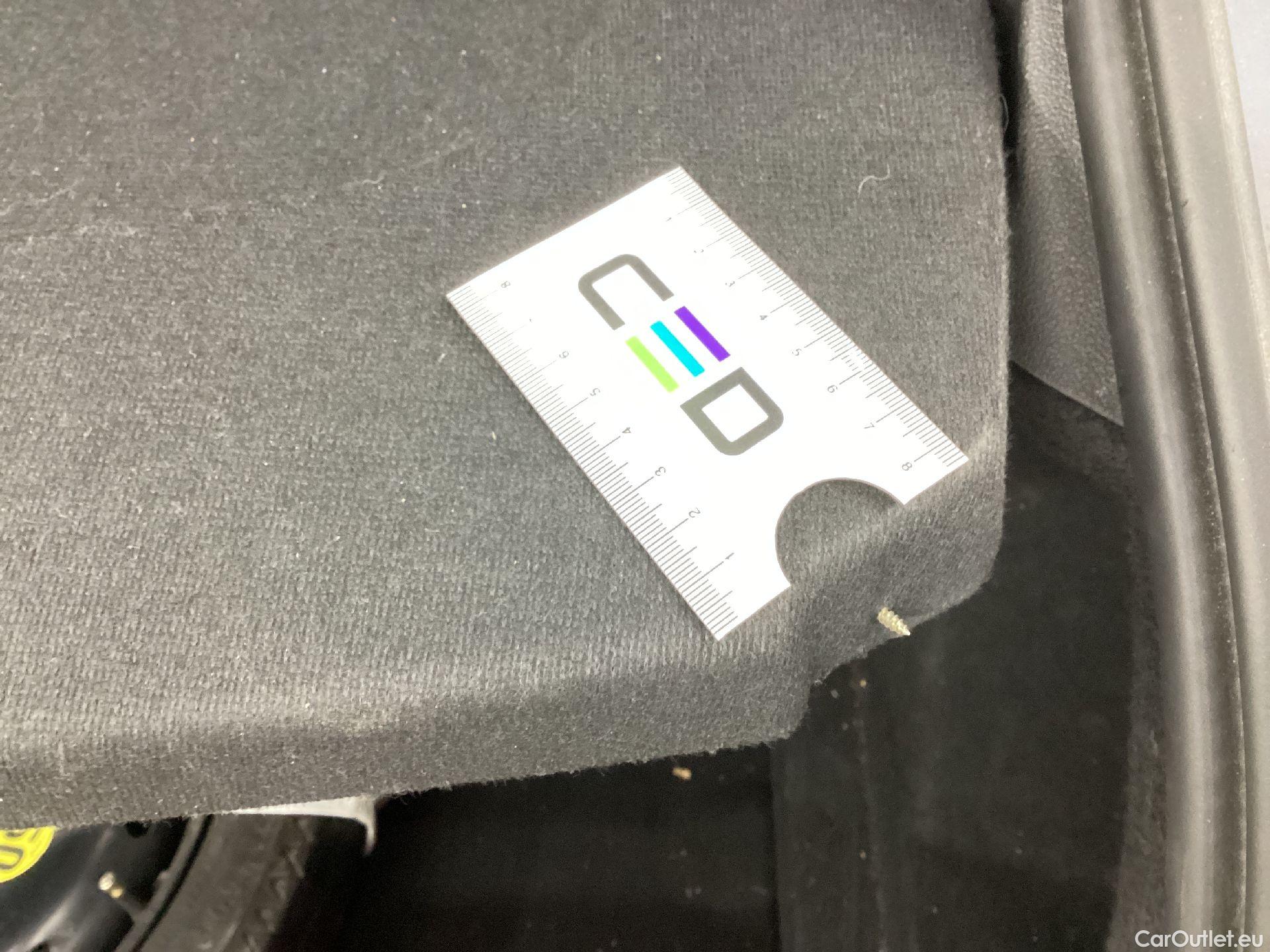  Bmw  Serie 1 BMW, 1-serie '19, BMW 1 Reeks Hatch 118iA (103 kW) 5d #34