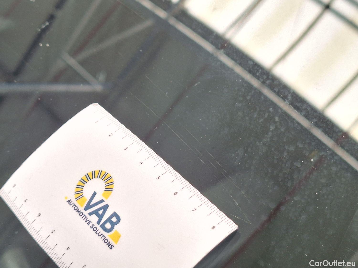  Bmw  X1 BMW,  FL'19, BMW  sDrive18iA (100 kW) 5d #53