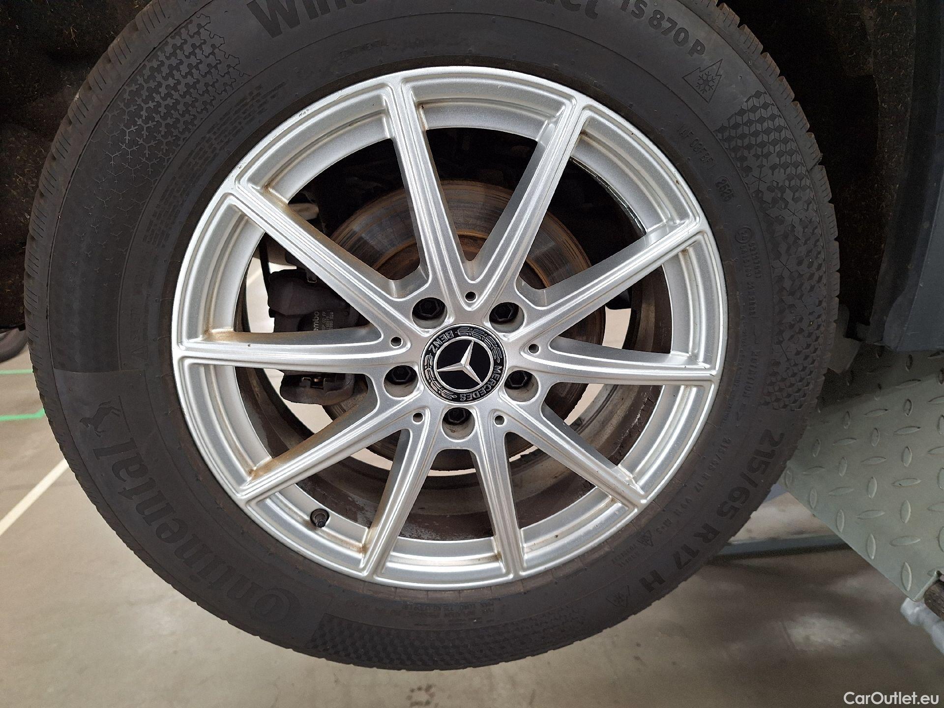  Mercedes  GLA Mercedes,  '20, Mercedes-Benz   180 d Business Solution 5d #21