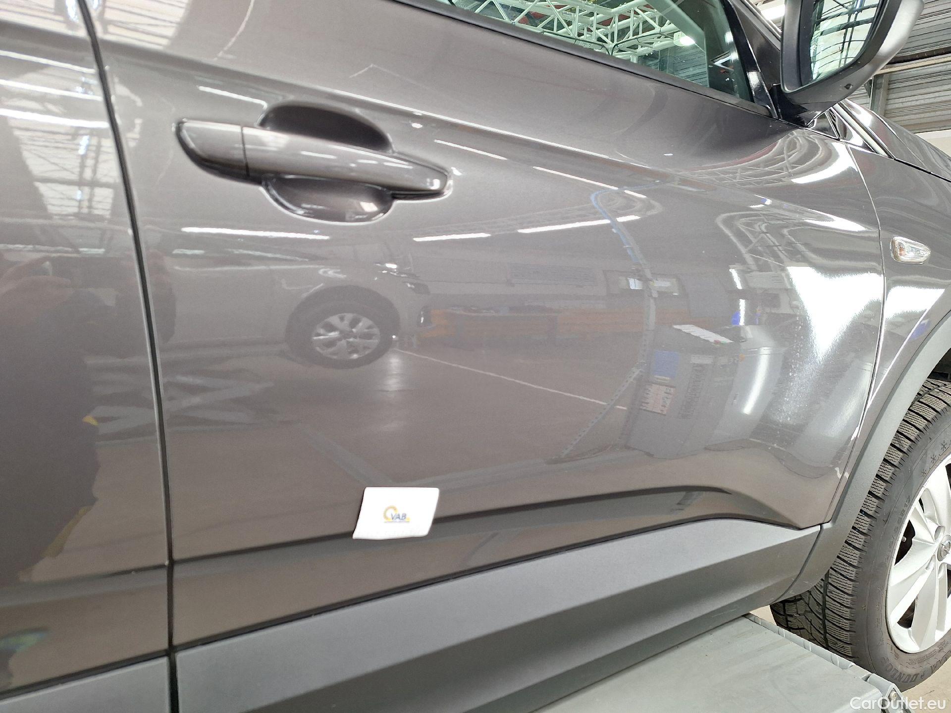  Opel   Grandland X Opel, '17, Opel 1.5 Turbo D D S/S AT8 Edition 5d #30