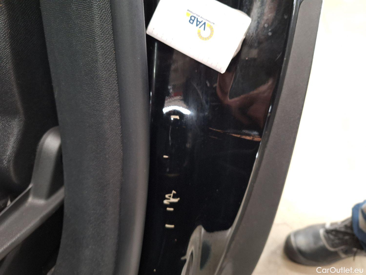  Peugeot  5008 Peugeot,  1.5BHDi-kw,  1.5BHDi 96kW Allure #46