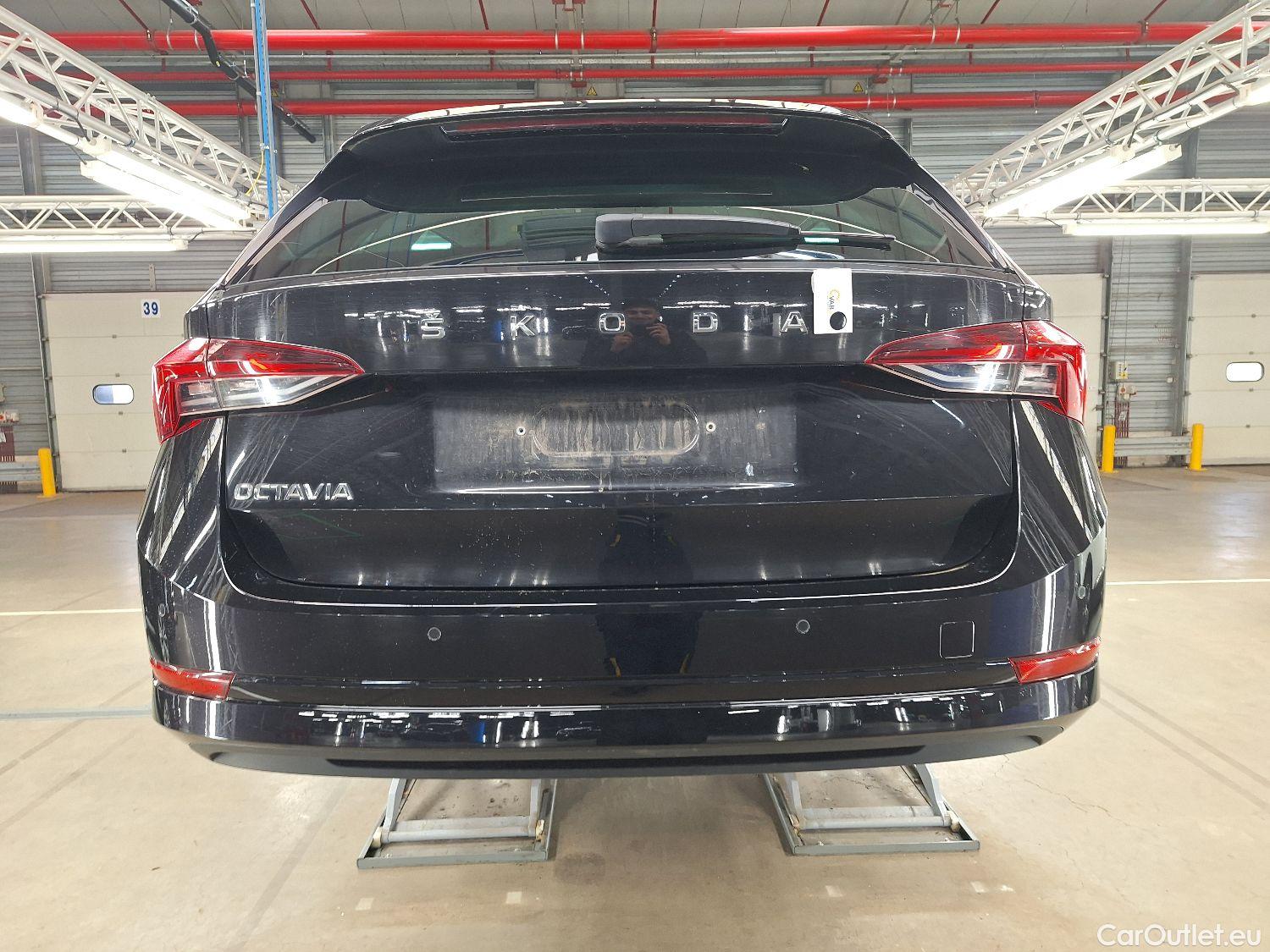  Skoda  Octavia Skoda,  Combi '20, Skoda  Combi 2.0 CRTDI 110kW DSG7 Ambition  #40