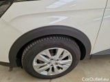  Peugeot  3008 PEUGEOT  / 2020 / 5P / SUV BLUEHDI 130 EAT8 SeS ACTIVE PACK #26