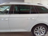  Skoda  Superb SKODA  WAGON / 2019 / 5P / STATION WAGON 2.0 TDI EVO 110KW STYLE DSG #131