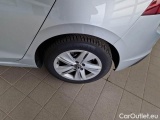  Volkswagen  Golf  VOLKSWAGEN / 2019 / 5P / BERLINA 2.0 TDI SCR 85KW LIFE DSG #39