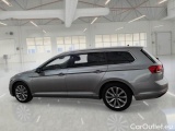  Volkswagen  Passat VOLKSWAGEN  / 2019 / 5P / STATION WAGON VAR. 2.0TDI SCR EVO 110KW BUSINESS DSG #8