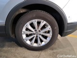  Volkswagen  Tiguan VOLKSWAGEN  / 2016 / 5P / SUV 2.0 TDI SCR 110KW BUSINESS BMT DSG #19