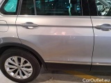  Volkswagen  Tiguan VOLKSWAGEN  / 2016 / 5P / SUV 2.0 TDI SCR 110KW BUSINESS BMT DSG #52