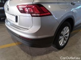  Volkswagen  Tiguan VOLKSWAGEN  / 2016 / 5P / SUV 2.0 TDI SCR 110KW BUSINESS BMT DSG #57