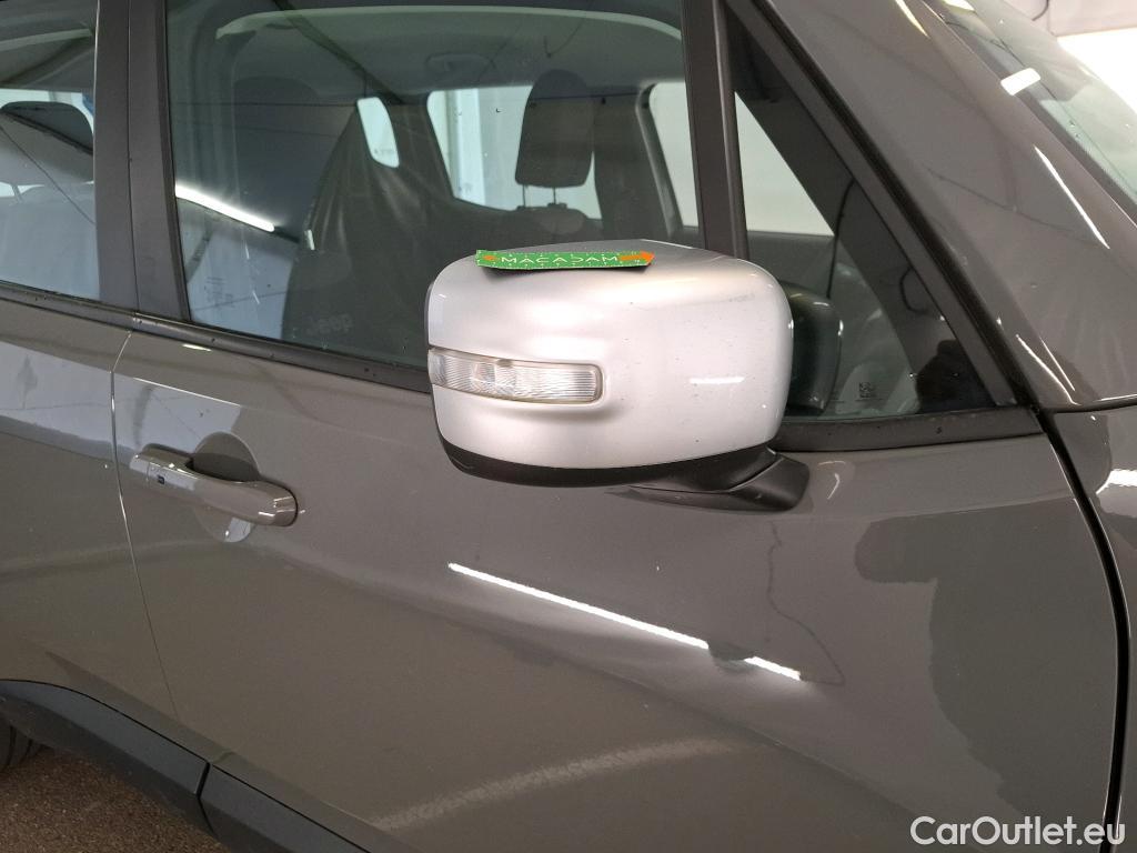  Jeep  Patriot Renegade / 2018 / 5P / SUV 1.3 TURBO T4 190PS 4XE LIMITED
 #62