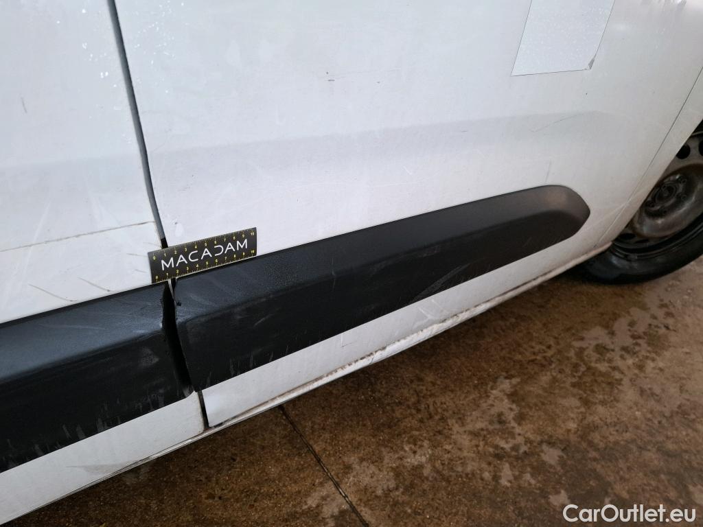  Citroen  Berlingo  Fourgon Worker M 1000 1.2 PureTech 130CV BVA8 E6d #24