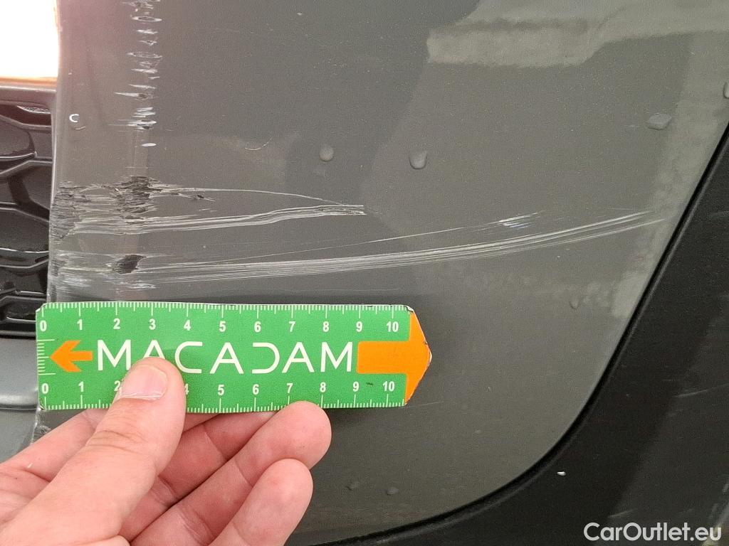  Jeep  Patriot Renegade / 2018 / 5P / SUV 1.3 TURBO T4 190PS 4XE LIMITED
 #18