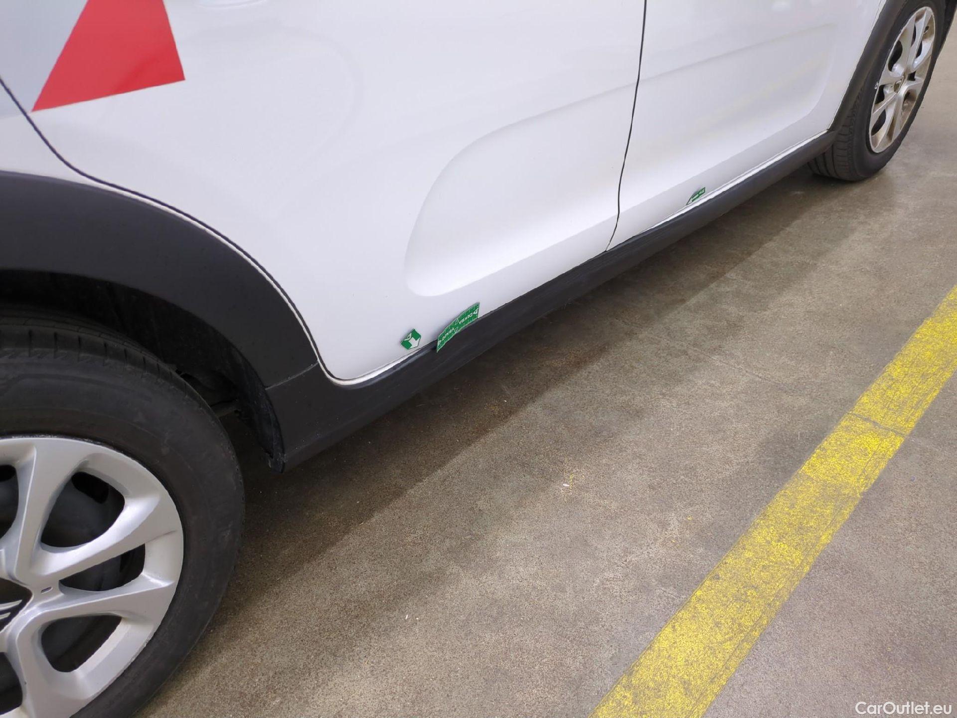  Citroen  C3  Société Feel 1.5 BlueHDI 100CV BVM5 E6dT #9