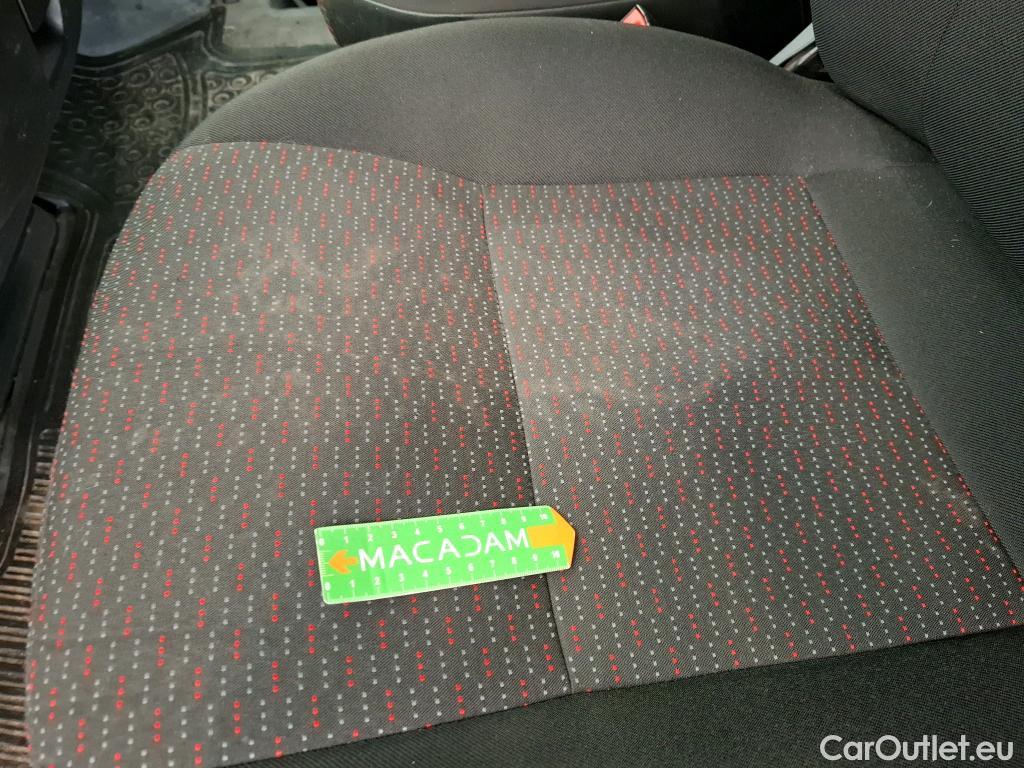  Citroen  Jumper CITROEN  / 2014 / 4P / Fourgon tôlé 30 L2H2 BlueHDi 120 S&S BVM6 Driver #20