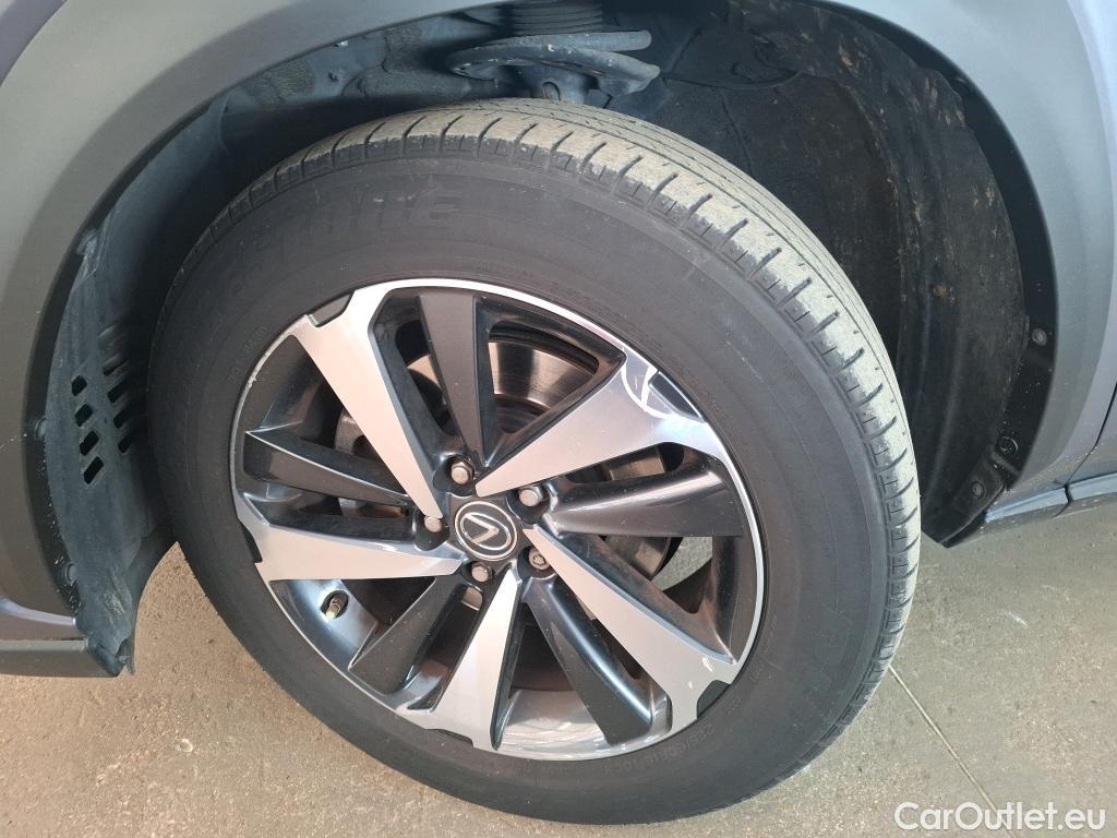  Lexus  NX LEXUS  / 2017 / 5P / SUV 300H 4WD Executive Innovation #21